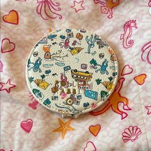 LIMITED EDITION ROLLER RABBIT x TARGET COLLAB COMPACT MIRROR BRAND NEW